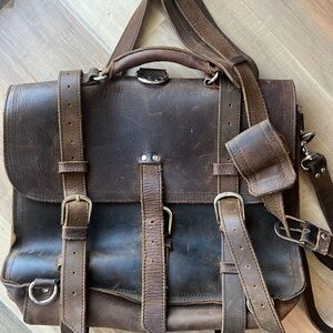 Classic Brown Leather Saddle  Bag - Men
